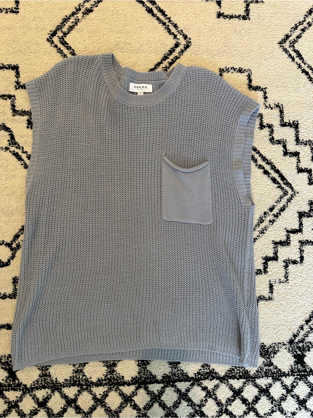 Gilli Knit Sleeveless Vest in Light Gray-Blue